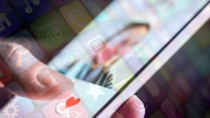 Meet New People Using an App – Discover How!